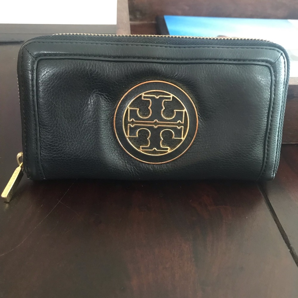 Tory Burch Wallet
